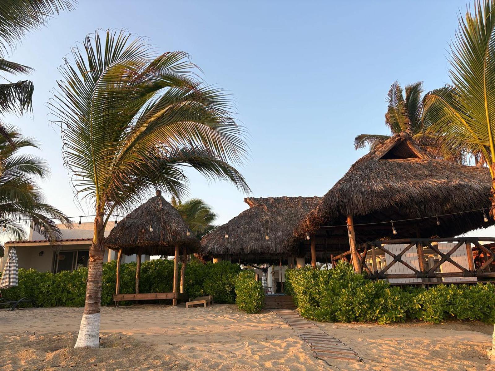 Villa Marena Hotel Boutique Coyuca de Benitez Exterior photo